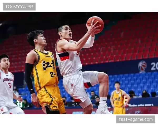 沃西挡拆制造错位助队提升关键时刻得分效率