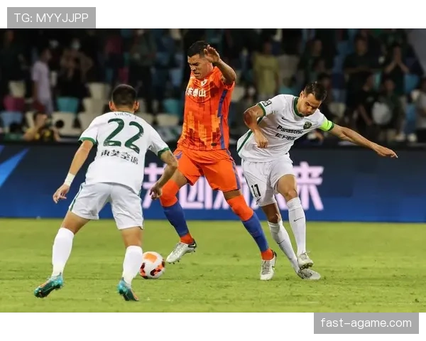 山东泰山防守老辣，但为何越稳越崩？